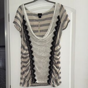 Striped Lace-Trimmed daytrip top size XL